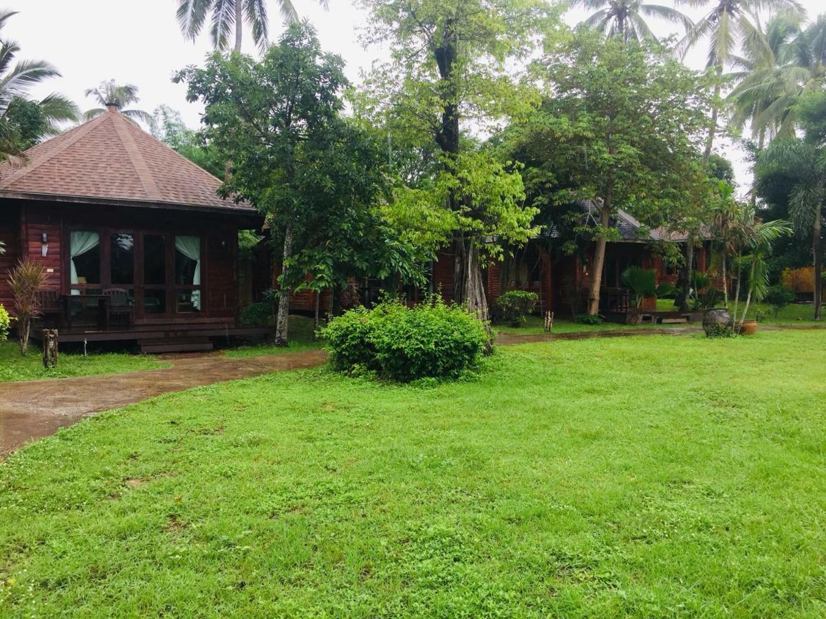 Keeree Waree Seaside Villa Банг Сафан Екстериор снимка